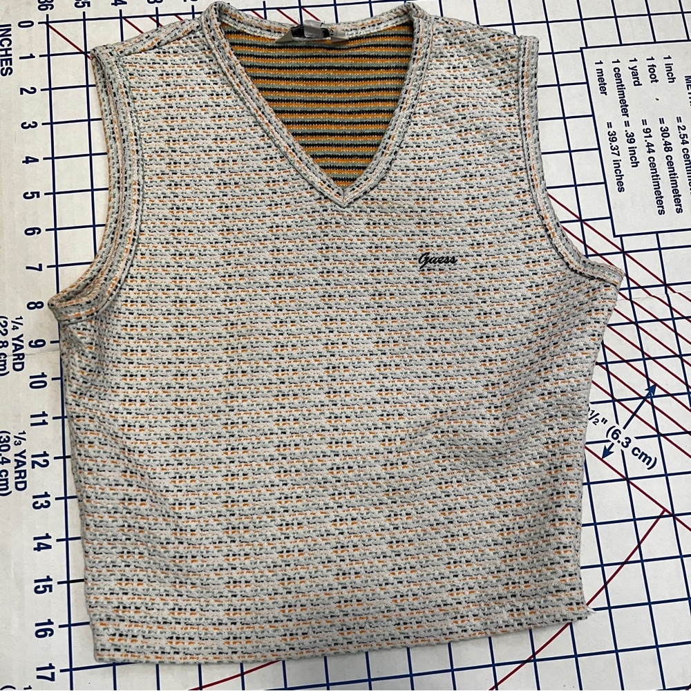 OG vintage Guess crop top y2k - Picture 3 of 7
